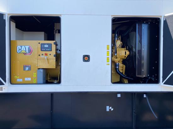 Caterpillar 500 kW Generator