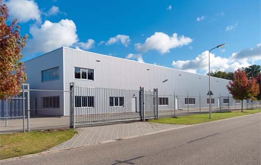 Industrial Building in Secure Complex Industrial Building in Secure Complex